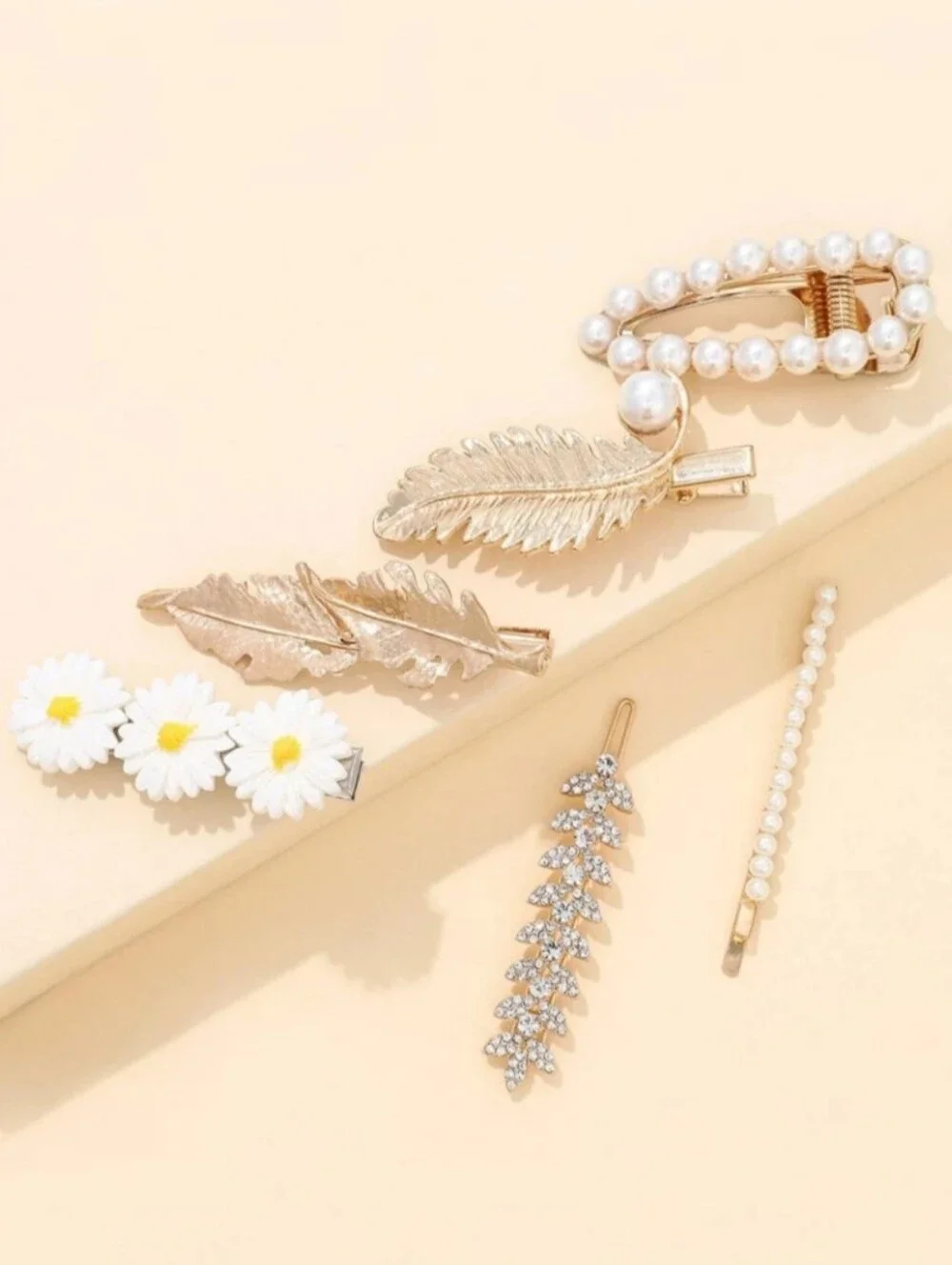 Gold & Pearl Multi-Pack Hairclip 6 Pack Set. NIP.